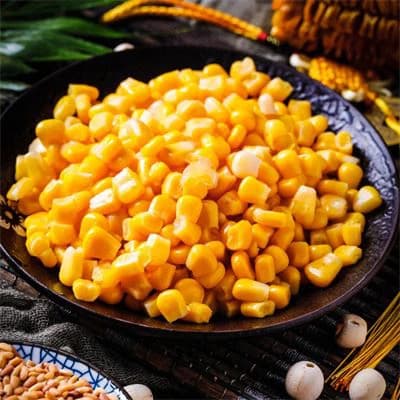 Консервированные сладкие кукурузные кукурузы