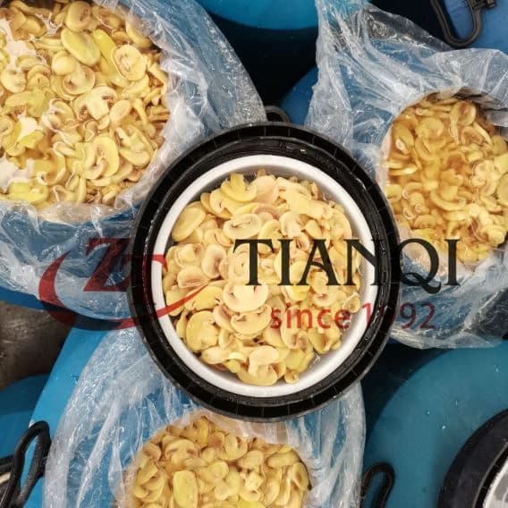 Соленые грибы в бутылках