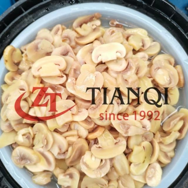 Грибы в рассоле в бочках